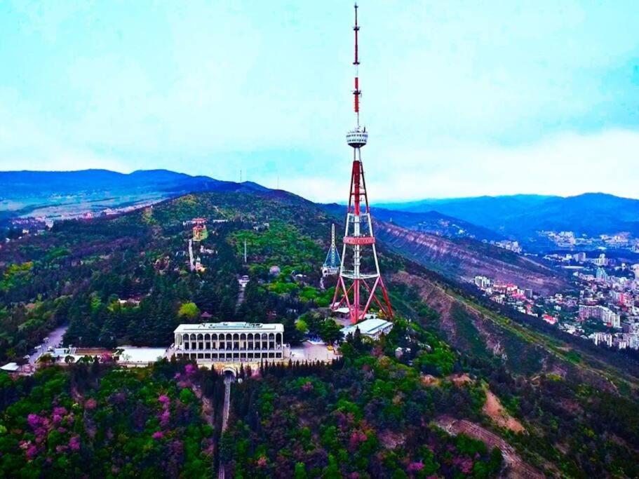City Center 2Bdr Apartment Near Rustaveli Av. Tbilisi Eksteriør billede