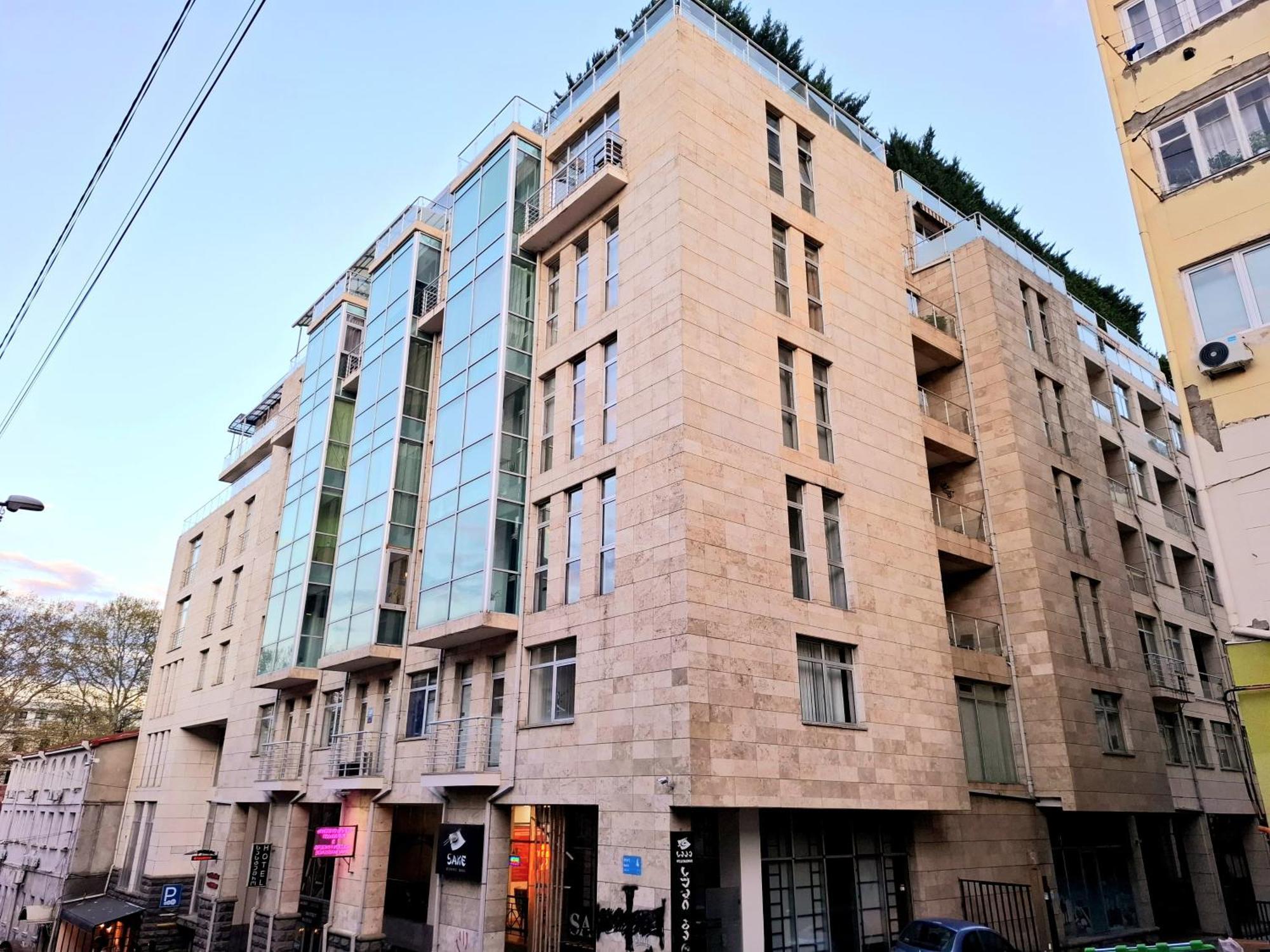 City Center 2Bdr Apartment Near Rustaveli Av. Tbilisi Eksteriør billede